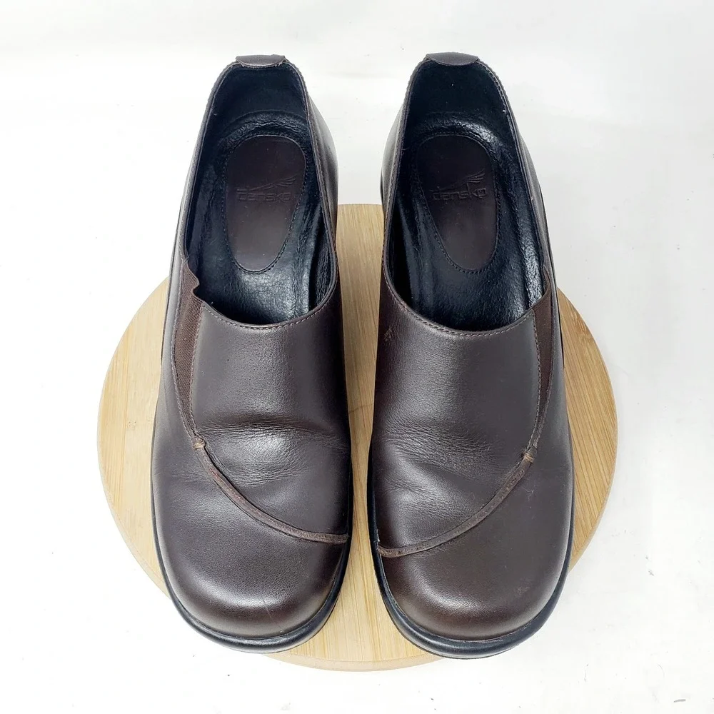 Dansko Shoes Womens 38 Brown Leather Slip On Loafer Wedge‎ Y2K Academia Retro